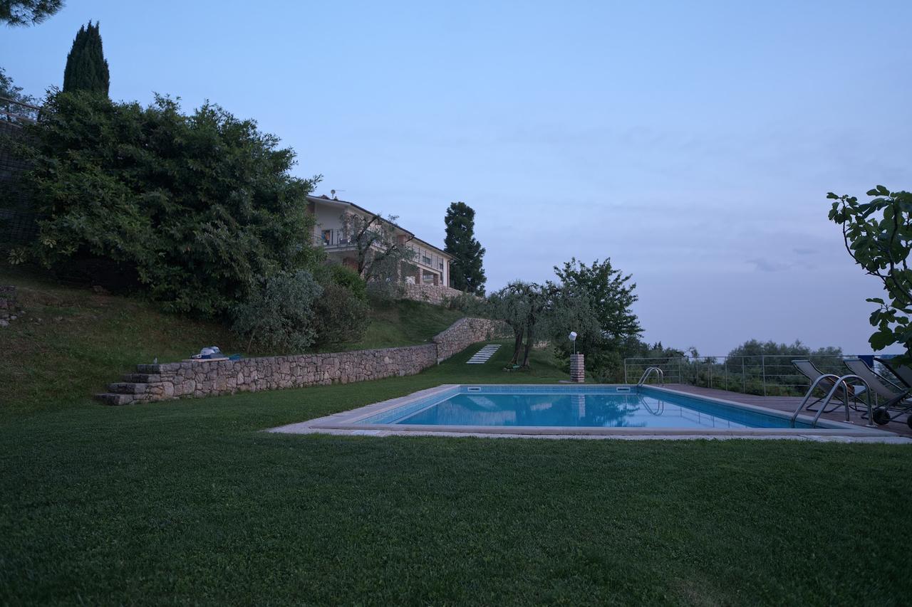 Villa Paola Torri Del Benaco Exterior photo